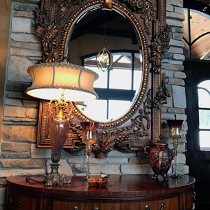 Lamp lighting with mirror, chest and accessories